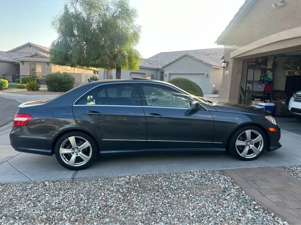 2011 Mercedes-Benz W212 E-Class - Image 3 of 20