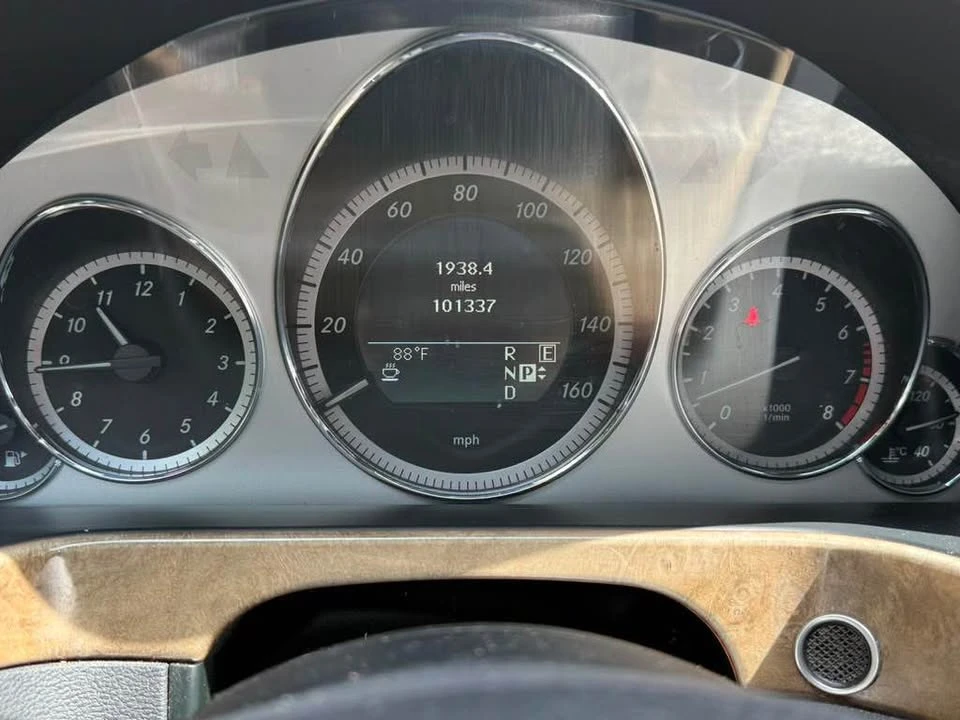 2011 Mercedes-Benz W212 E-Class - Image 18 of 19