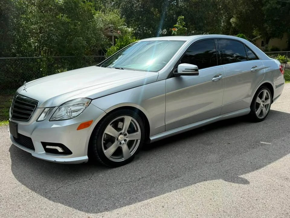2011 Mercedes-Benz W212 E-Class - Image 2 of 19