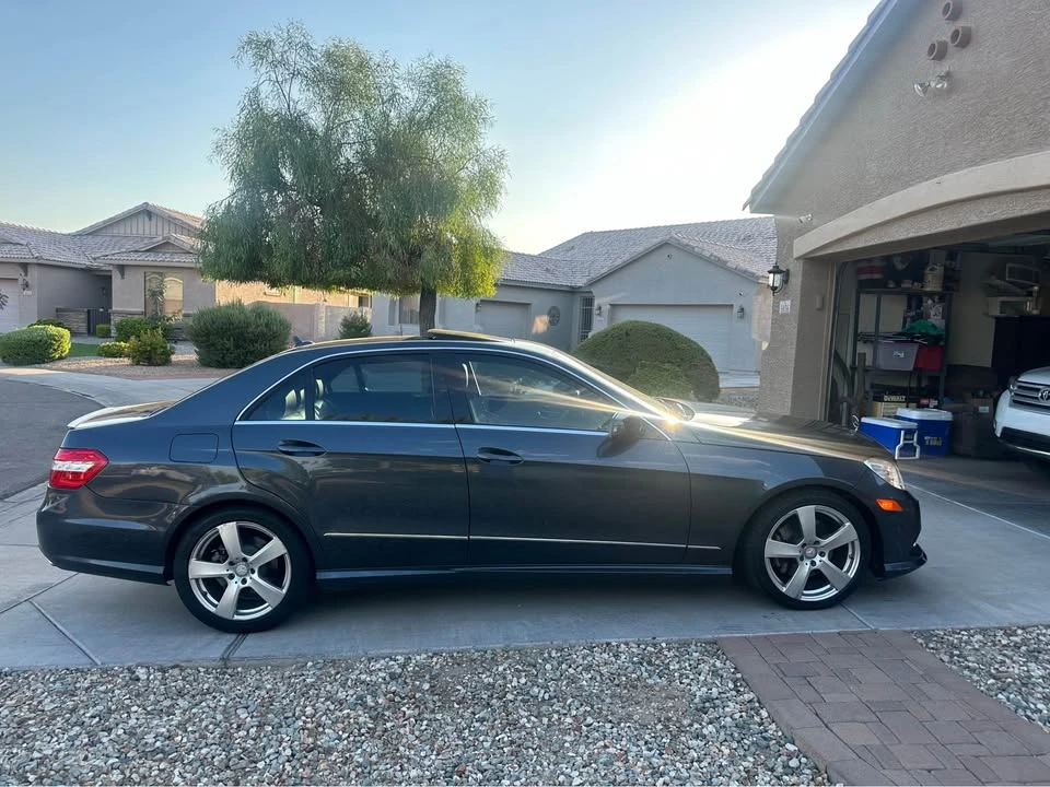 2011 Mercedes-Benz W212 E-Class - Image 16 of 20