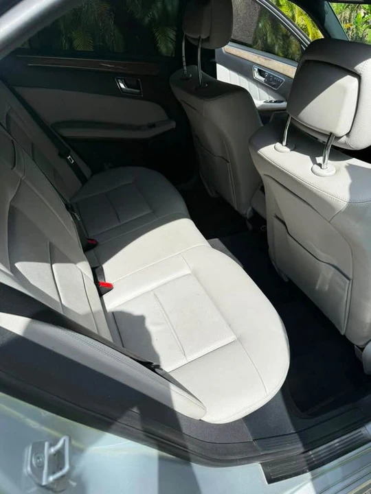 2011 Mercedes-Benz W212 E-Class - Image 14 of 19
