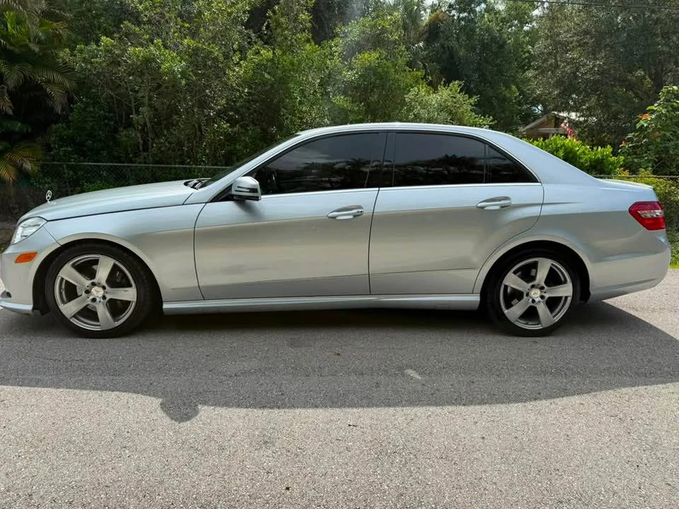 2011 Mercedes-Benz W212 E-Class - Image 7 of 19