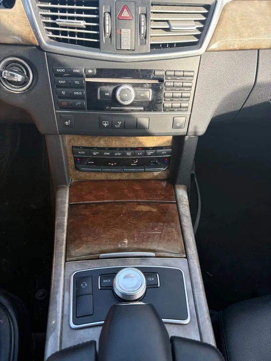 2011 Mercedes-Benz W212 E-Class - Image 11 of 11