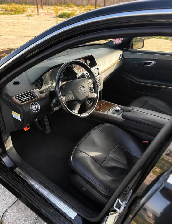 2011 Mercedes-Benz W212 E-Class - Image 7 of 11