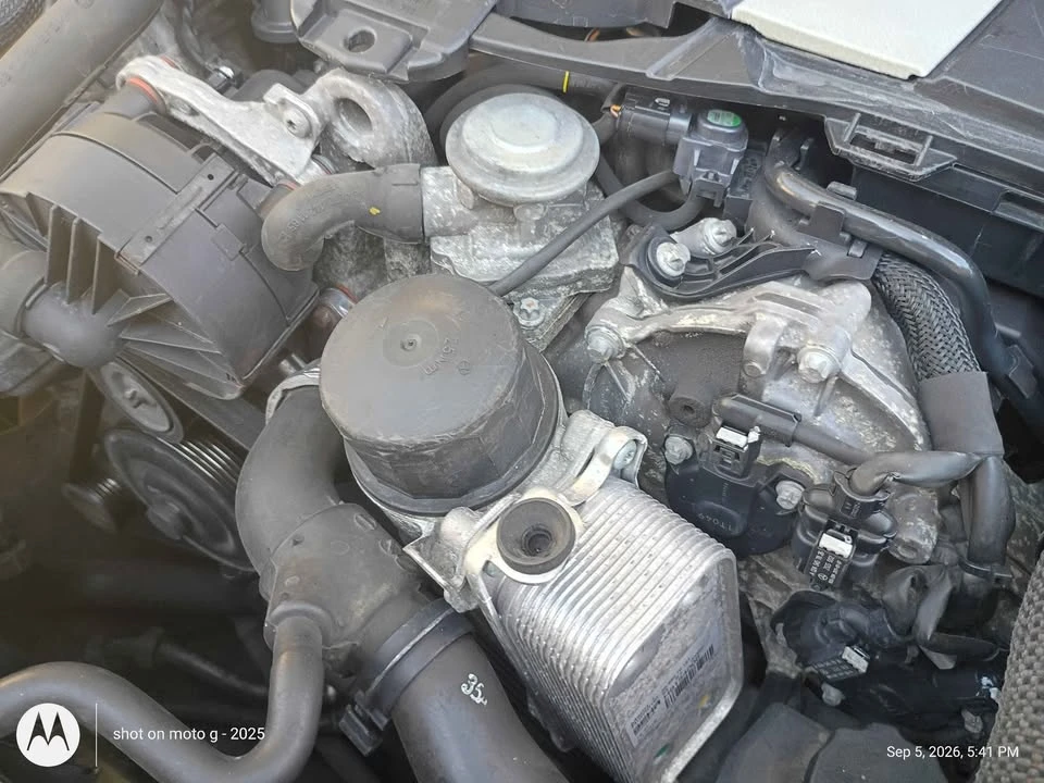 2011 Mercedes-Benz W212 E-Class - Image 8 of 16