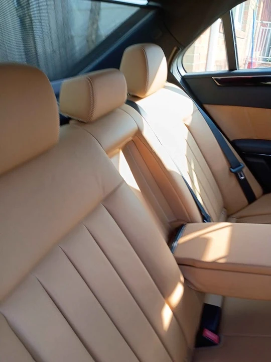 2011 Mercedes-Benz W212 E-Class - Image 13 of 19