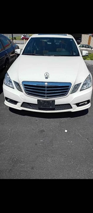 2011 Mercedes-Benz W212 E-Class - Image 19 of 19