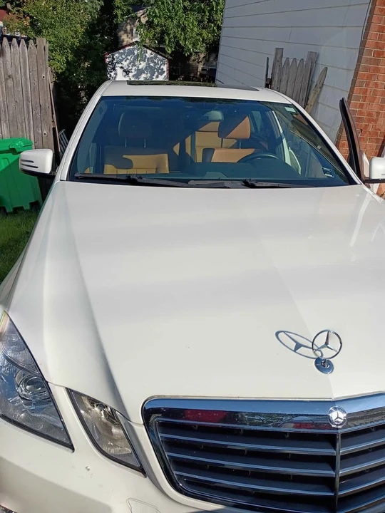 2011 Mercedes-Benz W212 E-Class - Image 4 of 19
