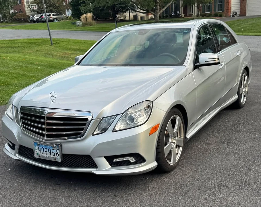 2011 Mercedes-Benz W212 E-Class - Image 3 of 8