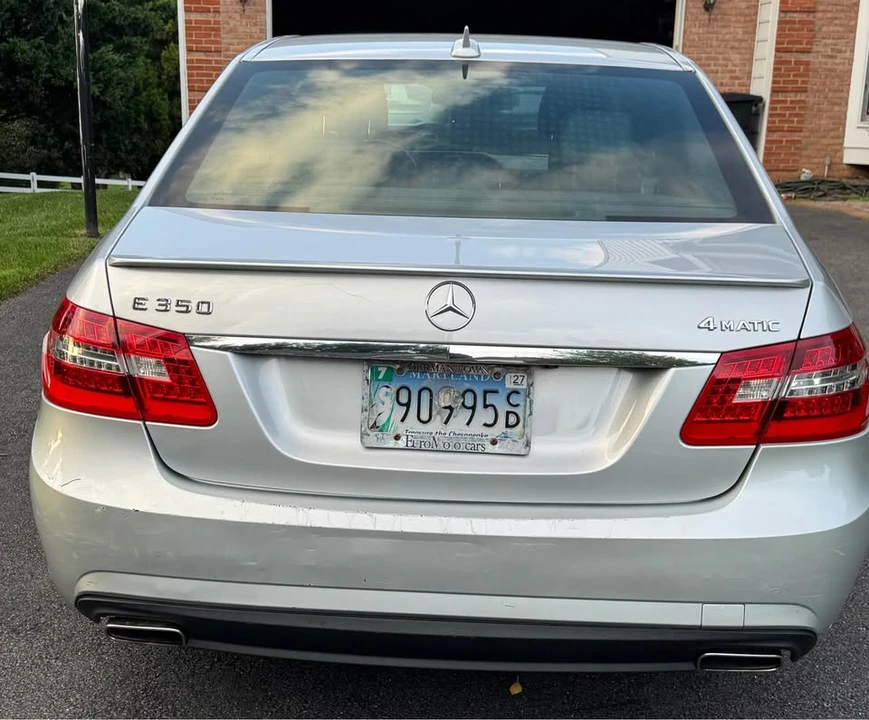 2011 Mercedes-Benz W212 E-Class - Image 2 of 8