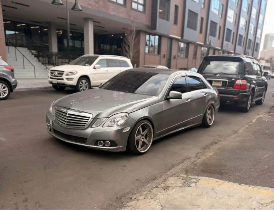 2011 Mercedes-Benz W212 E-Class - Image 4 of 5