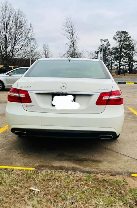 2011 Mercedes-Benz W212 E-Class - Image 12 of 20