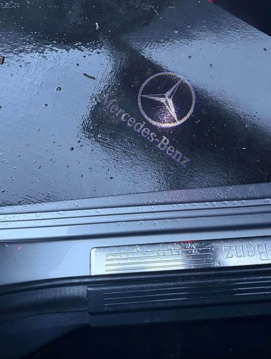 2011 Mercedes-Benz W212 E-Class - Image 3 of 7