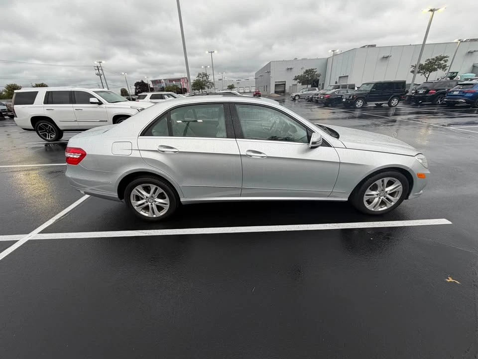 2011 Mercedes-Benz W212 E-Class - Image 4 of 20
