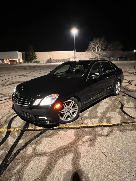 2011 Mercedes-Benz W212 E-Class - Image 6 of 15