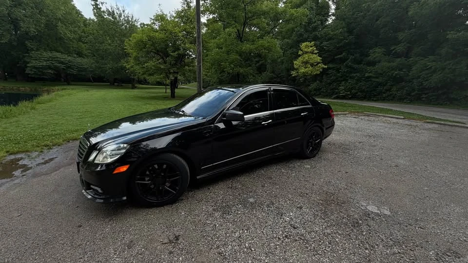 2011 Mercedes-Benz W212 E-Class - Image 3 of 15