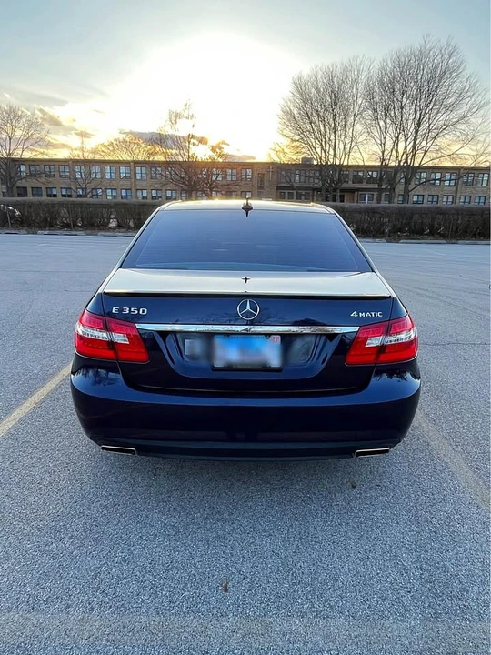 2011 Mercedes-Benz W212 E-Class - Image 4 of 13