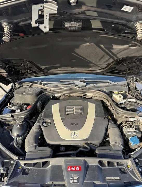 2011 Mercedes-Benz W212 E-Class - Image 8 of 15