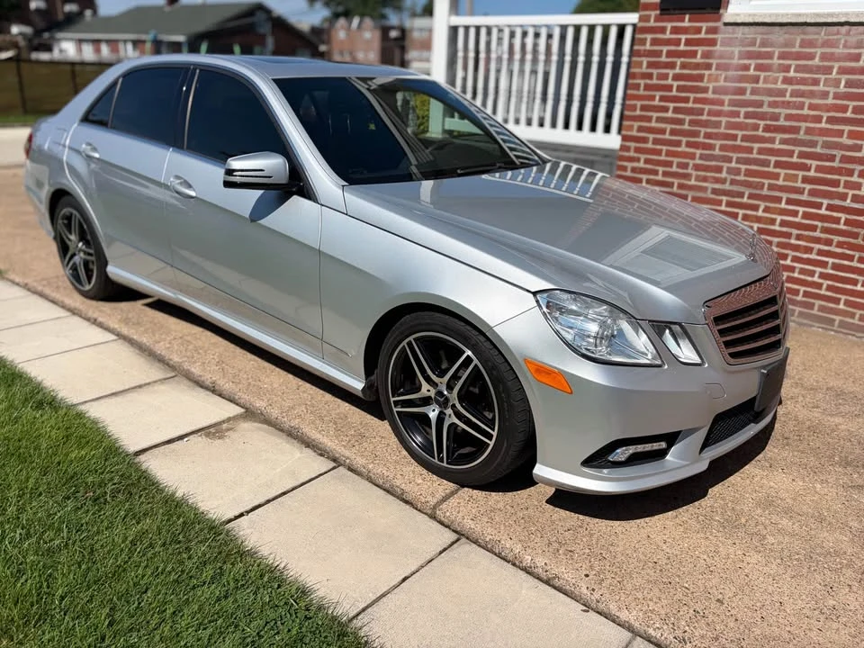 2011 Mercedes-Benz W212 E-Class - Image 10 of 15