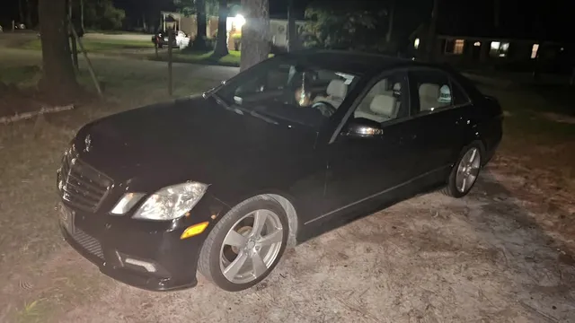2011 Mercedes-Benz E-Class E 350 4MATIC Sedan 4D