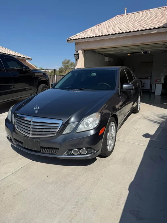 2011 Mercedes-Benz W212 E-Class - Image 2 of 9
