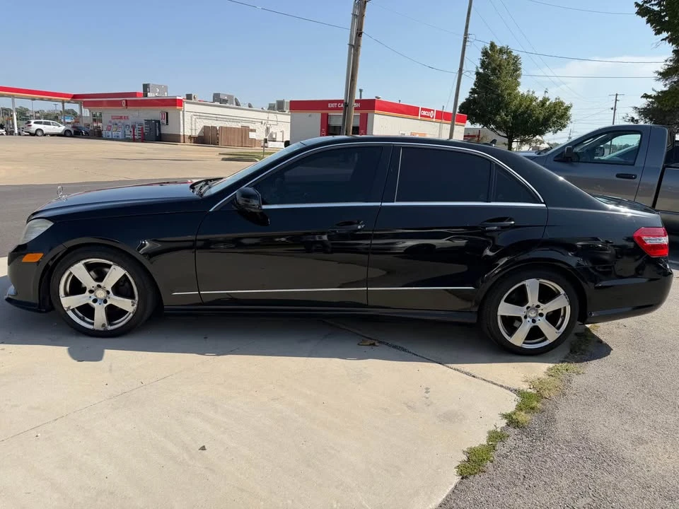 2011 Mercedes-Benz W212 E-Class - Image 3 of 19