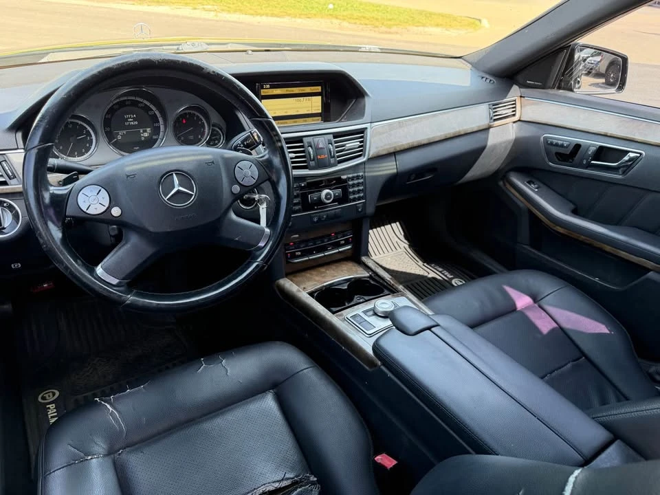 2011 Mercedes-Benz W212 E-Class - Image 12 of 19