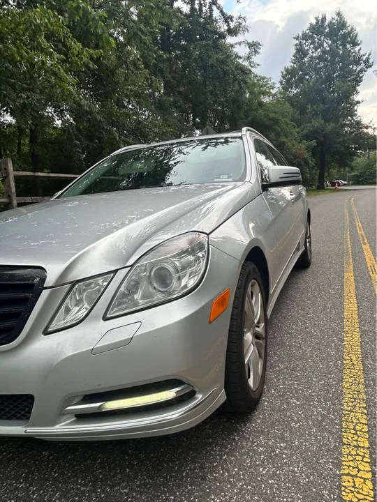 2011 Mercedes-Benz W212 E-Class - Image 4 of 13