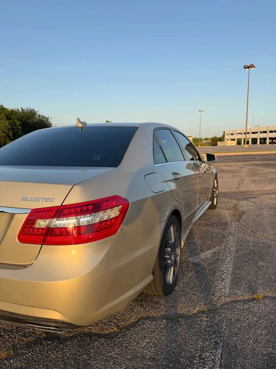 2011 Mercedes-Benz W212 E-Class - Image 3 of 6