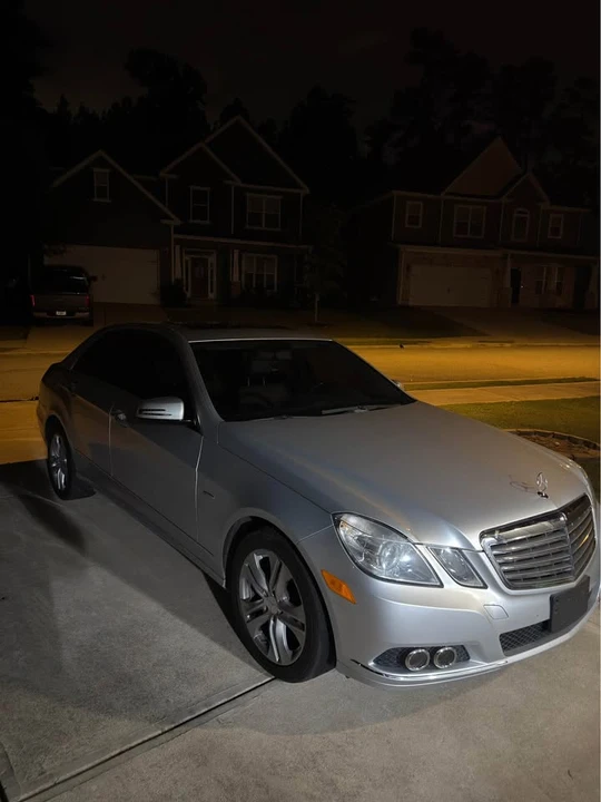 2011 Mercedes-Benz W212 E-Class - Image 3 of 6