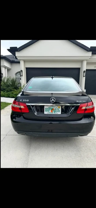 2011 Mercedes-Benz W212 E-Class - Image 2 of 11