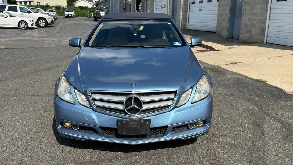 2011 Mercedes-Benz C207/A207 E-Class Coupe & Convertible - Image 2 of 20
