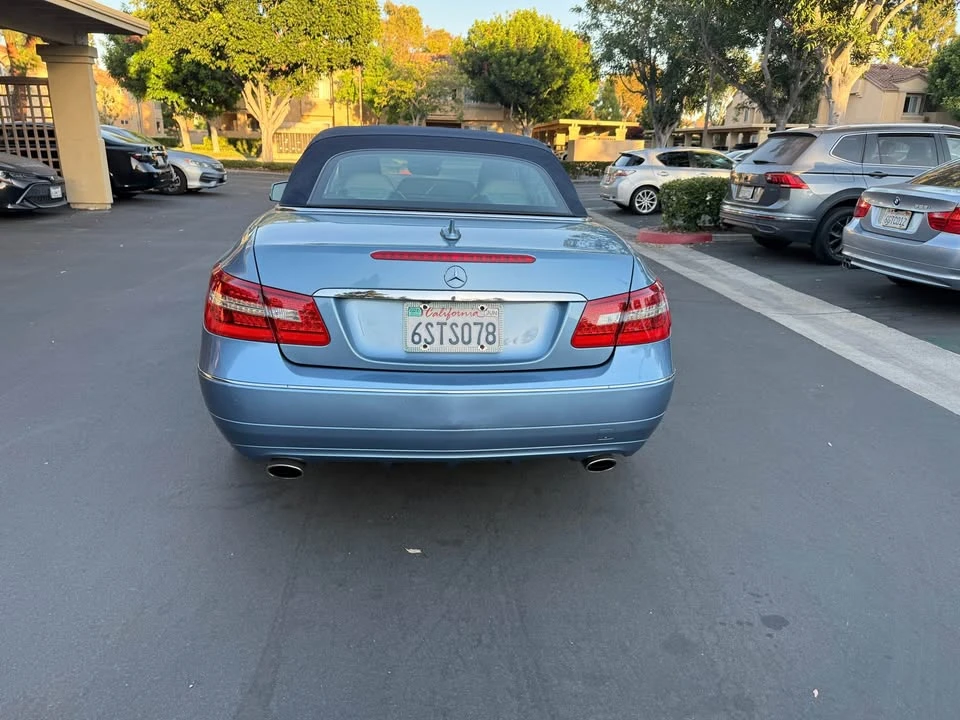 2011 Mercedes-Benz C207/A207 E-Class Coupe & Convertible - Image 2 of 14
