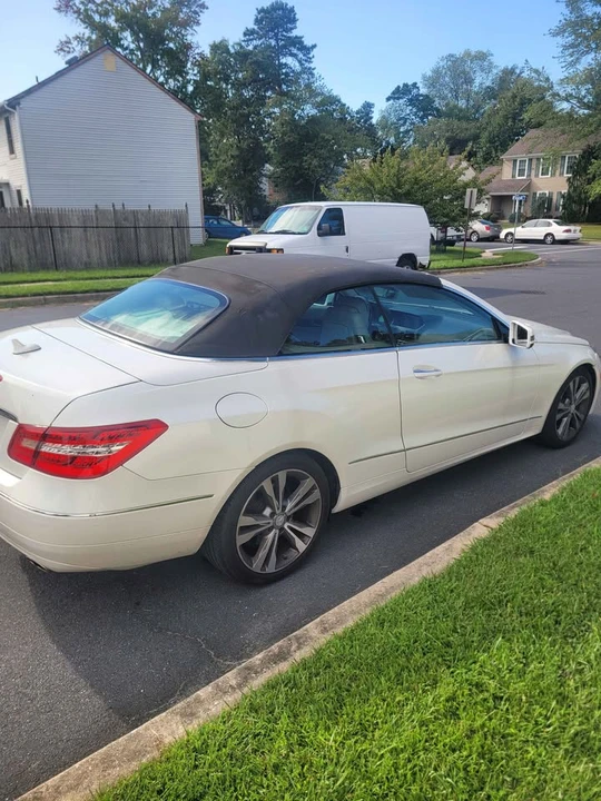 2011 Mercedes-Benz C207/A207 E-Class Coupe & Convertible - Image 7 of 16