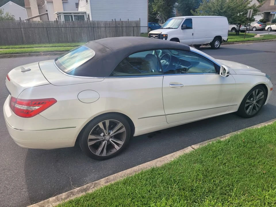 2011 Mercedes-Benz C207/A207 E-Class Coupe & Convertible - Image 8 of 16