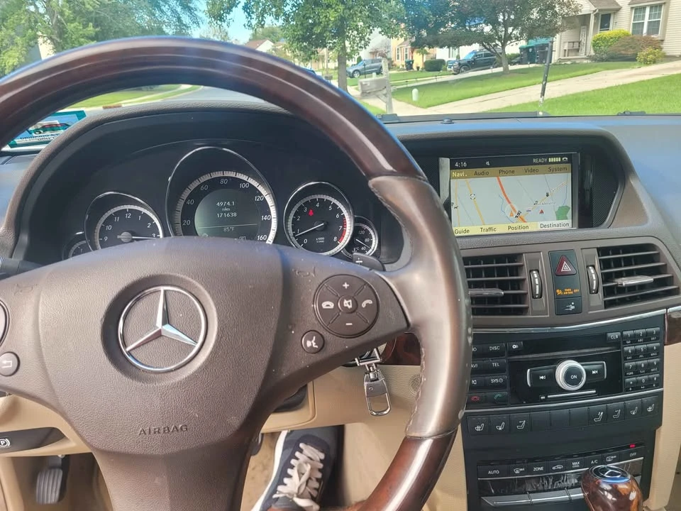 2011 Mercedes-Benz C207/A207 E-Class Coupe & Convertible - Image 14 of 16