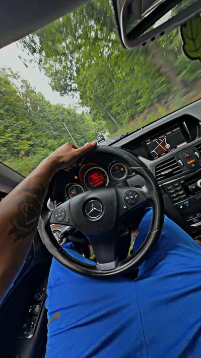 2011 Mercedes-Benz C207/A207 E-Class Coupe & Convertible - Image 6 of 6