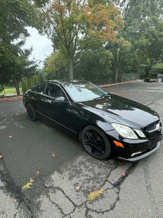 2011 Mercedes-Benz C207/A207 E-Class Coupe & Convertible - Image 2 of 6