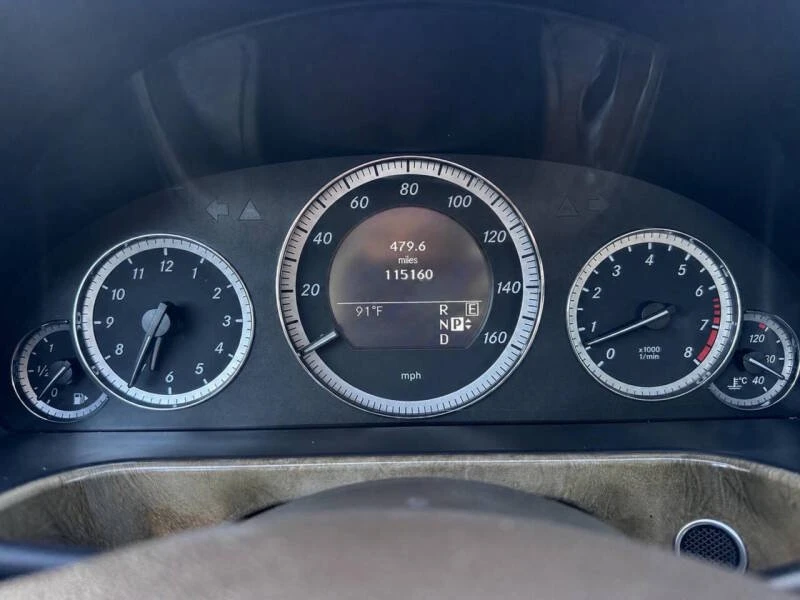2011 Mercedes-Benz W212 E-Class - Image 12 of 20