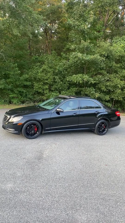 2011 Mercedes-Benz W212 E-Class - Image 2 of 12