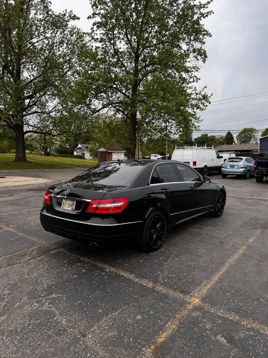 2011 Mercedes-Benz W212 E-Class - Image 6 of 9