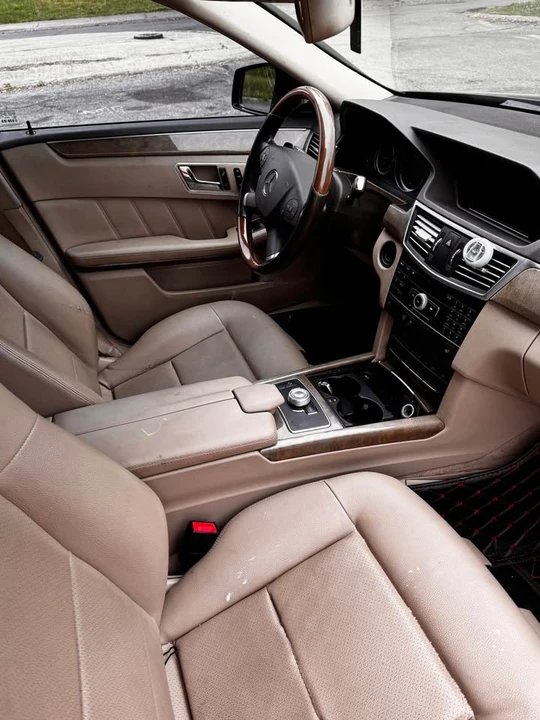 2011 Mercedes-Benz W212 E-Class - Image 5 of 9