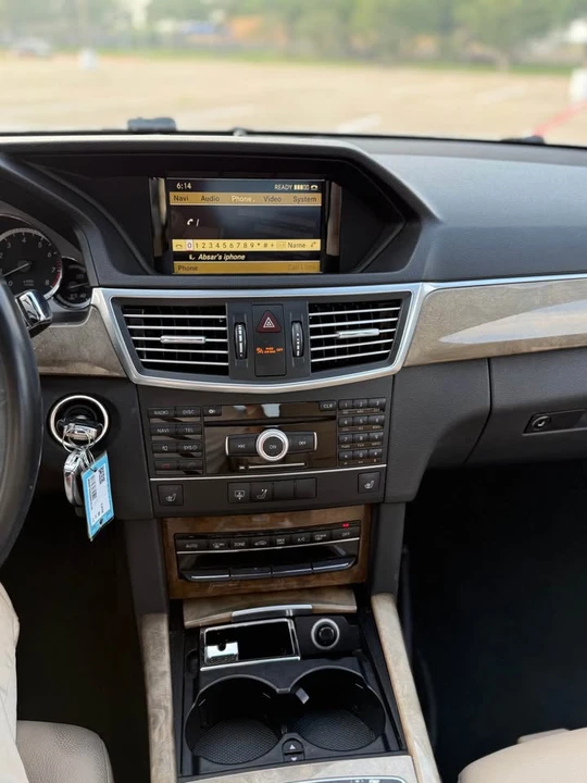 2011 Mercedes-Benz W212 E-Class - Image 11 of 17