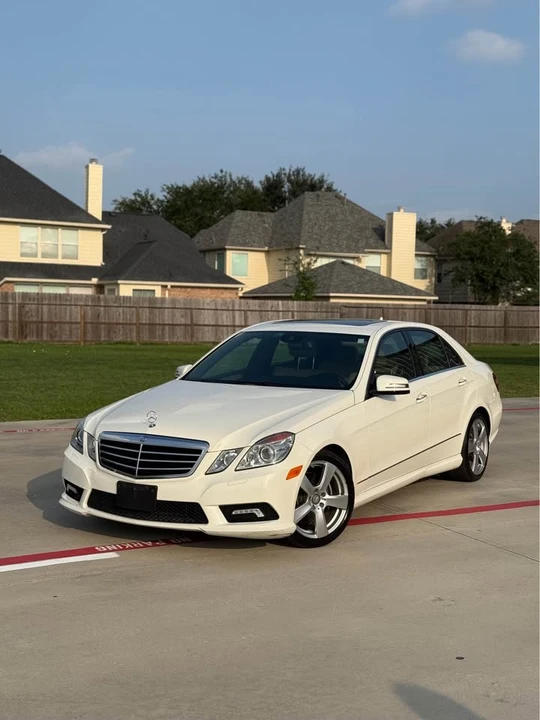 2011 Mercedes-Benz W212 E-Class - Image 7 of 17