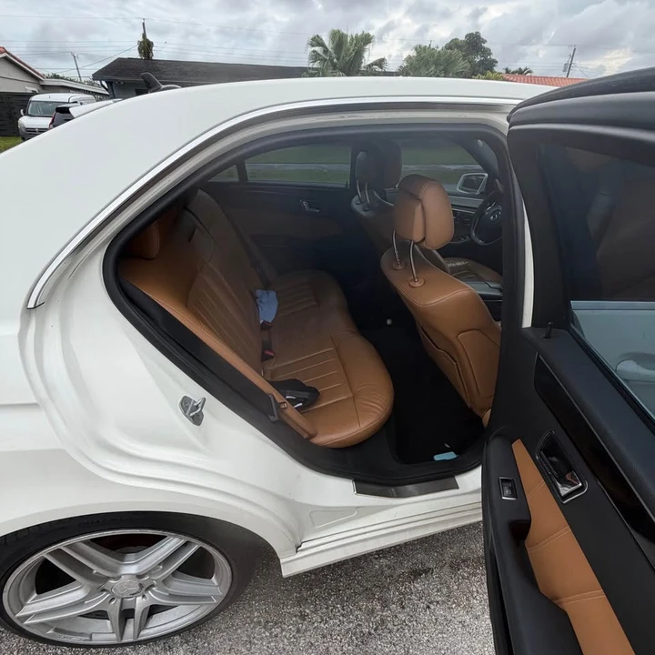 2011 Mercedes-Benz W212 E-Class - Image 8 of 8