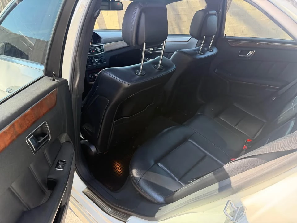 2011 Mercedes-Benz W212 E-Class - Image 10 of 20