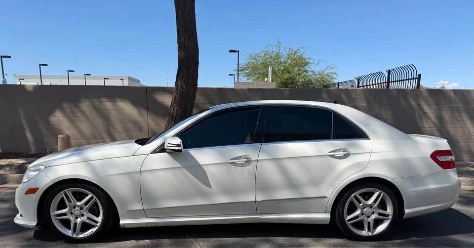 2011 Mercedes-Benz W212 E-Class - Image 2 of 20