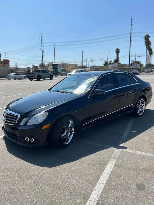 2011 Mercedes-Benz W212 E-Class - Image 3 of 15