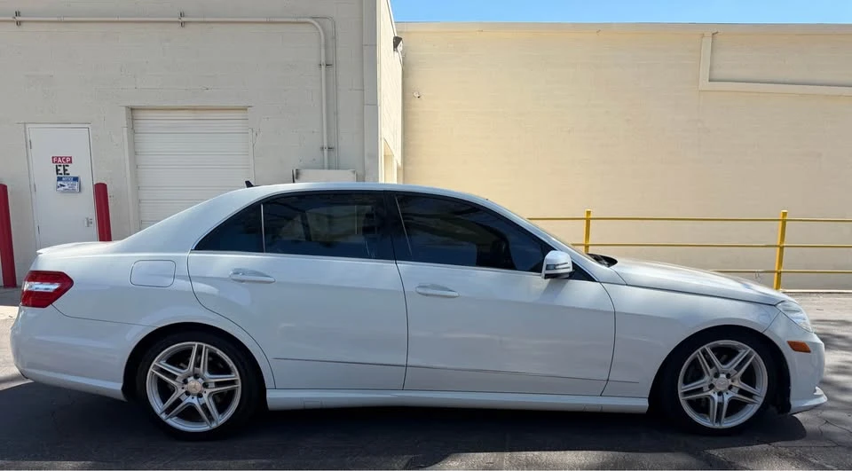 2011 Mercedes-Benz W212 E-Class - Image 6 of 20