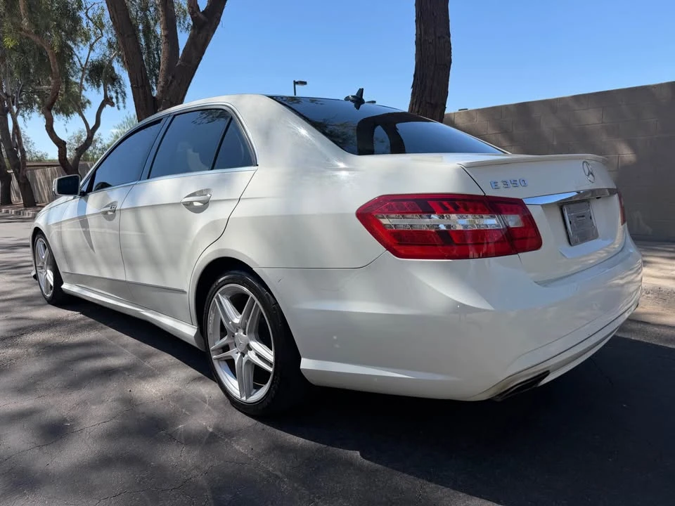 2011 Mercedes-Benz W212 E-Class - Image 3 of 20